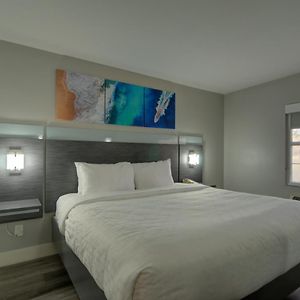 Zimmer mit Kingsize-Bett